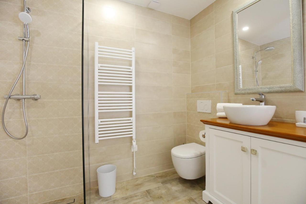 Rooms Skoblar 扎达尔 外观 照片